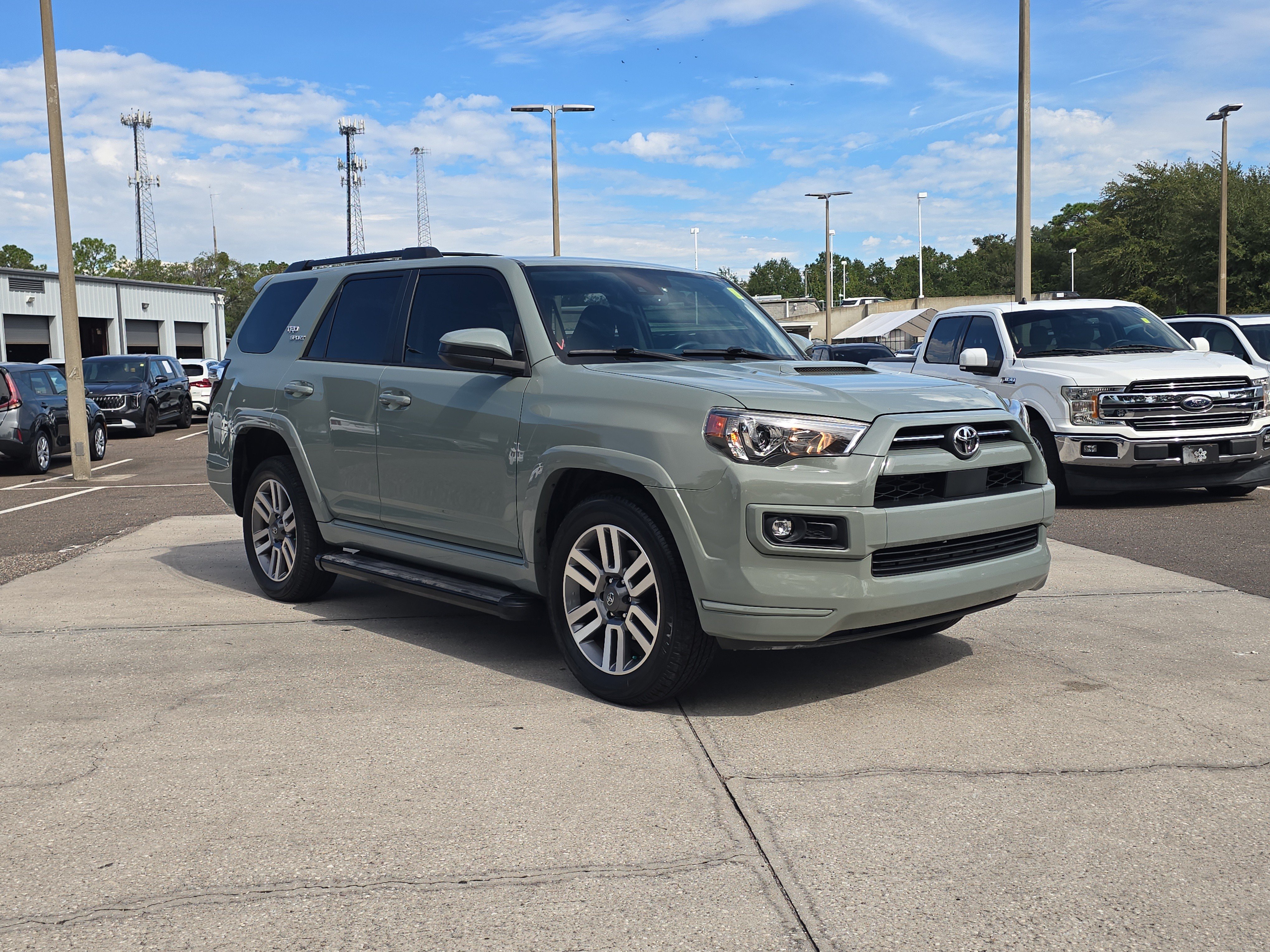 Used 2023 Toyota 4Runner TRD Sport RWD image 2