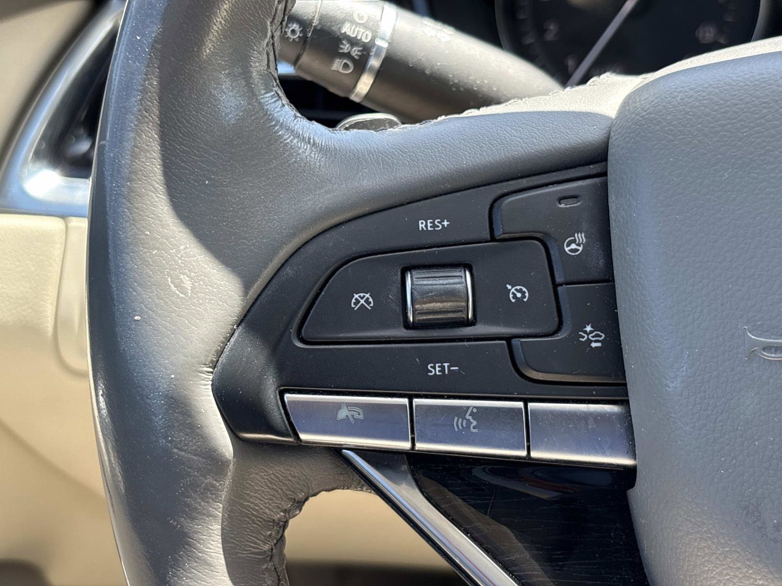 Used 2021 Cadillac XT6 Premium Luxury image 20
