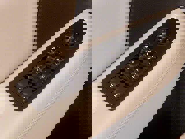 Used 2013 Chrysler 200 Touring w/ S Exterior Appearance Pkg image 14