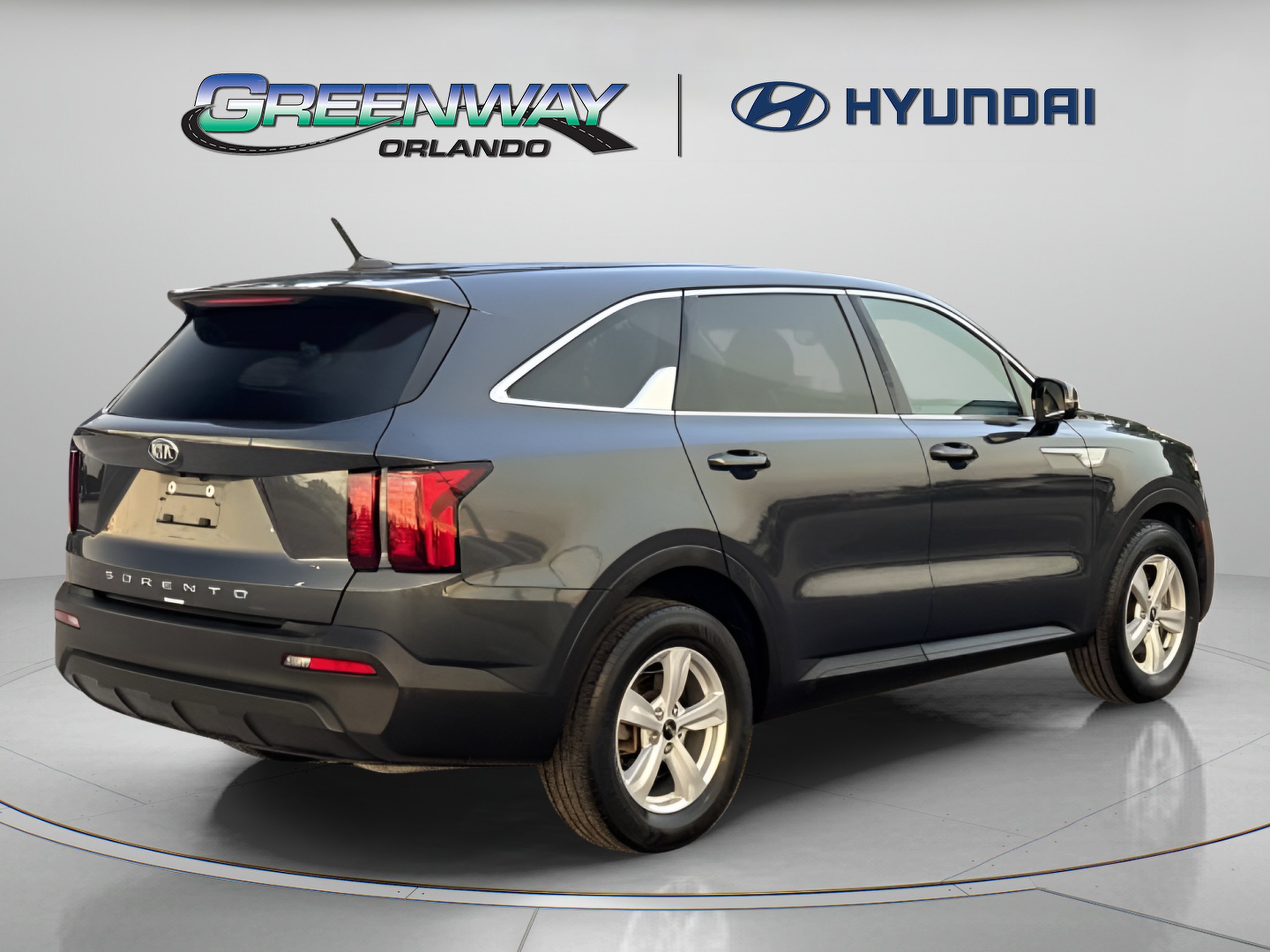 Used 2021 Kia Sorento LX FWD image 7