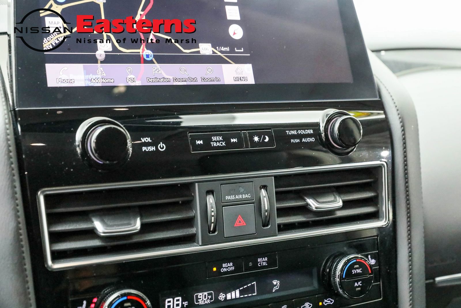 Used 2024 Nissan Armada SV RWD image 19