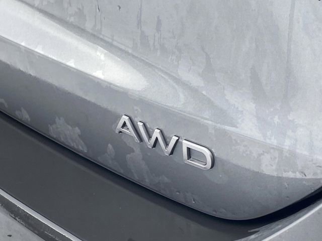 Certified 2025 Nissan Kicks SV image 28