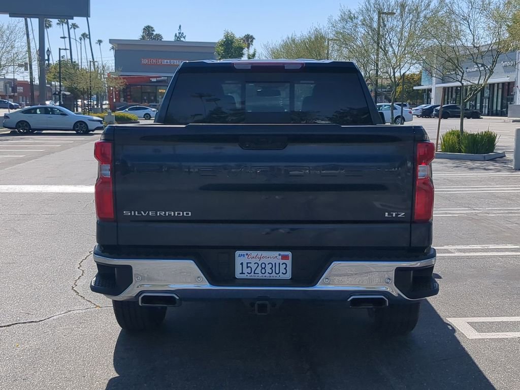 Used 2023 Chevrolet Silverado 1500 LTZ w/ LTZ Convenience Package II AWD/4WD image 5