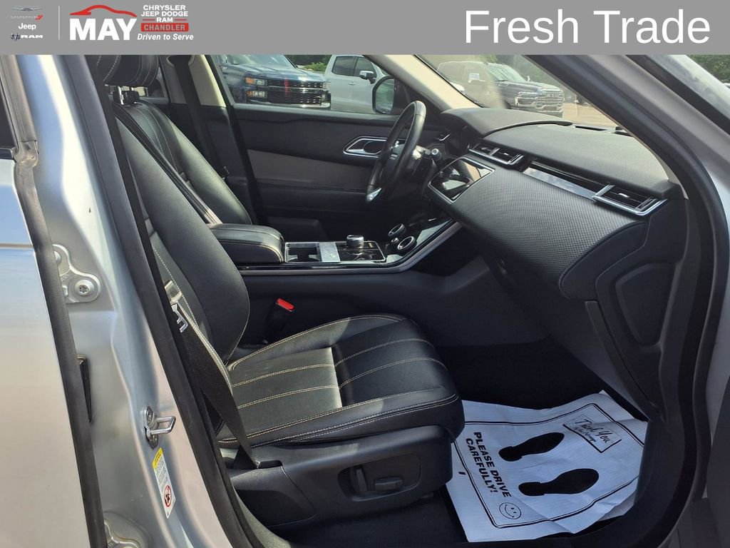 Used 2019 Land Rover Range Rover Velar S AWD/4WD image 15