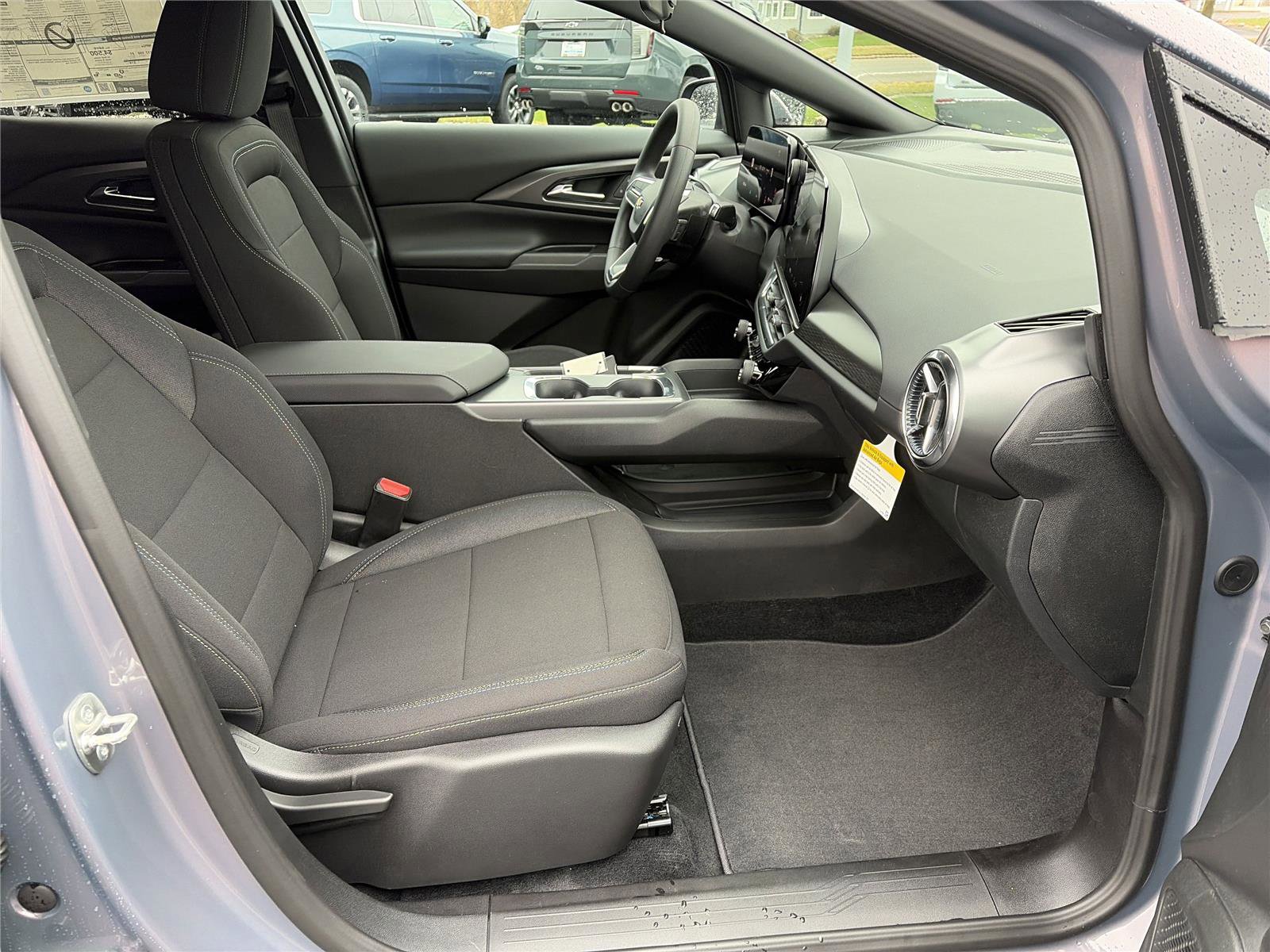 New 2026 Chevrolet Equinox EV LT FWD image 14