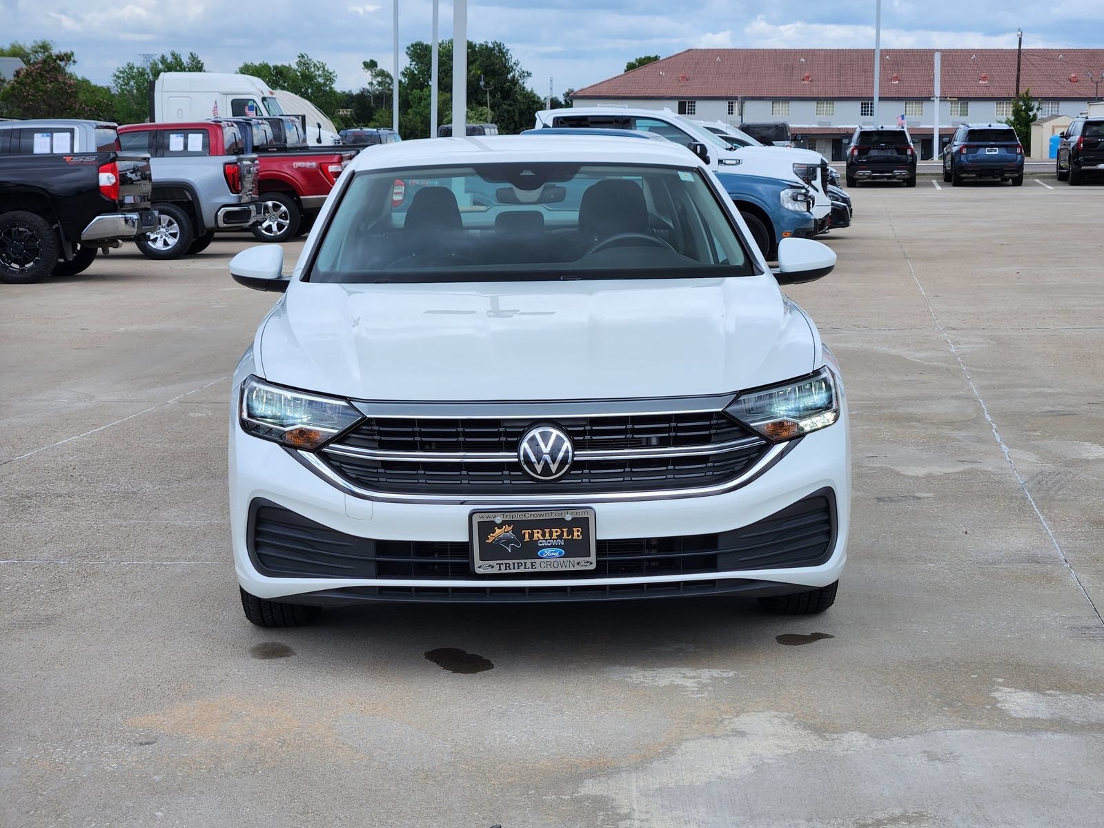 Used 2024 Volkswagen Jetta S FWD image 6
