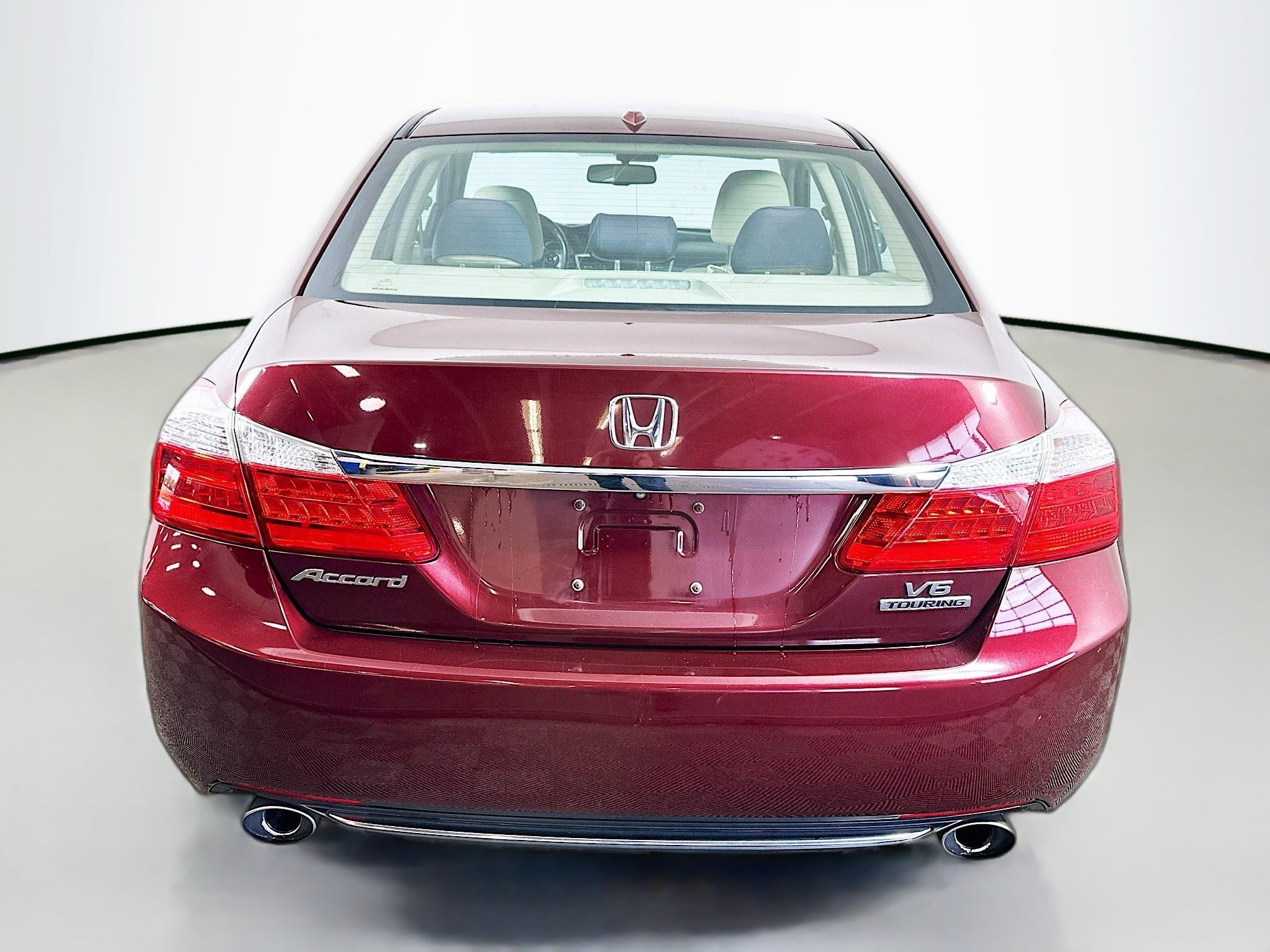 Used 2014 Honda Accord Touring image 6
