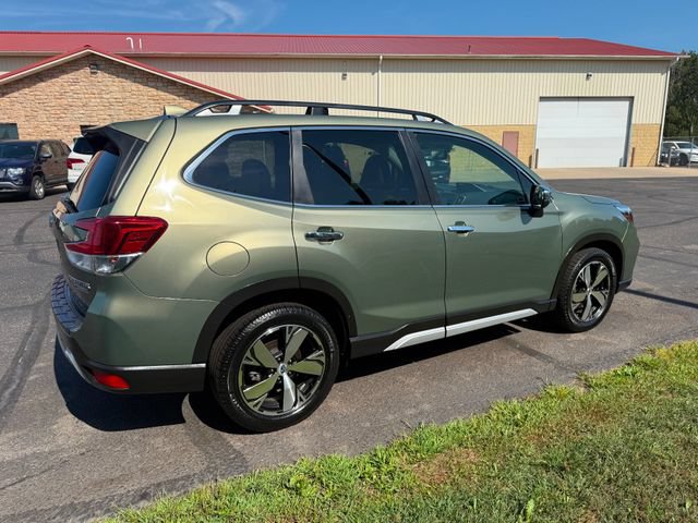 Used 2019 Subaru Forester Touring AWD/4WD image 4