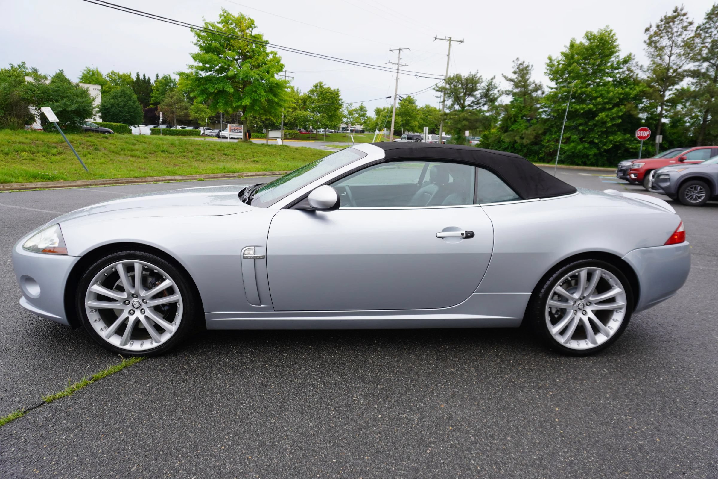 Used 2007 Jaguar XK Convertible RWD image 4