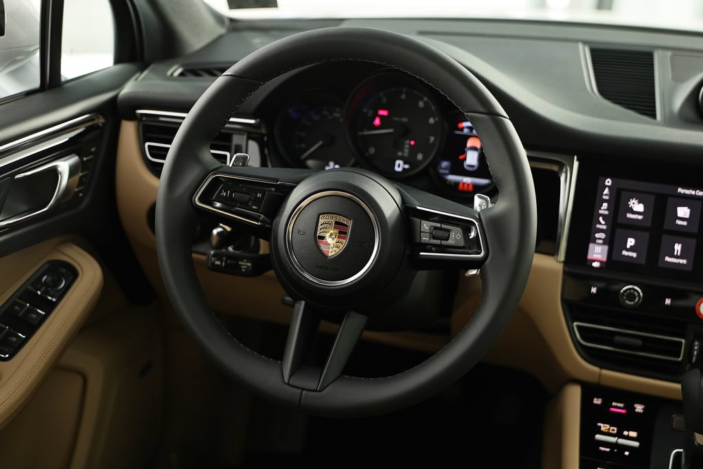 New 2026 Porsche Macan AWD/4WD image 30