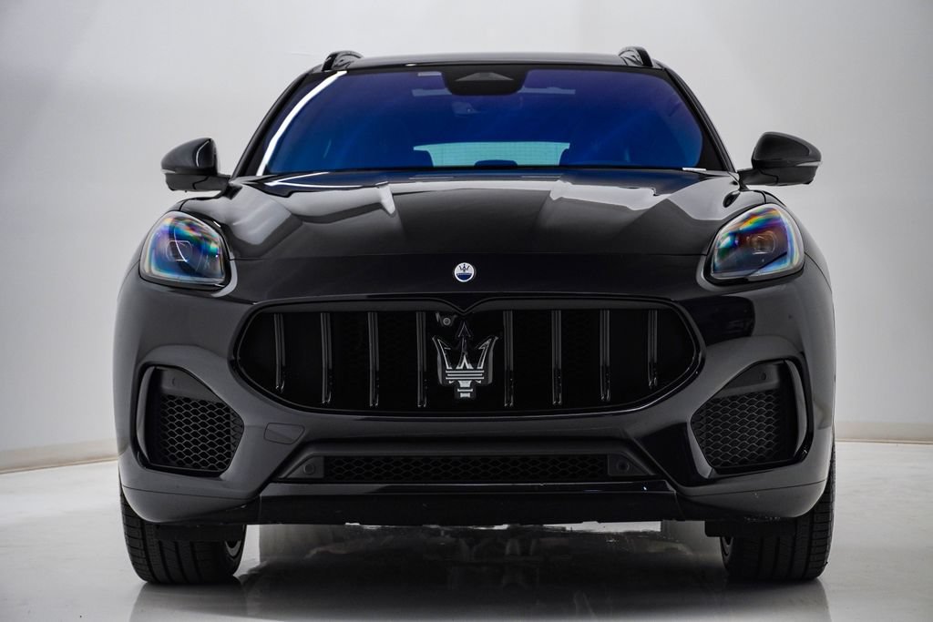 Certified 2023 Maserati Grecale Modena AWD/4WD image 6