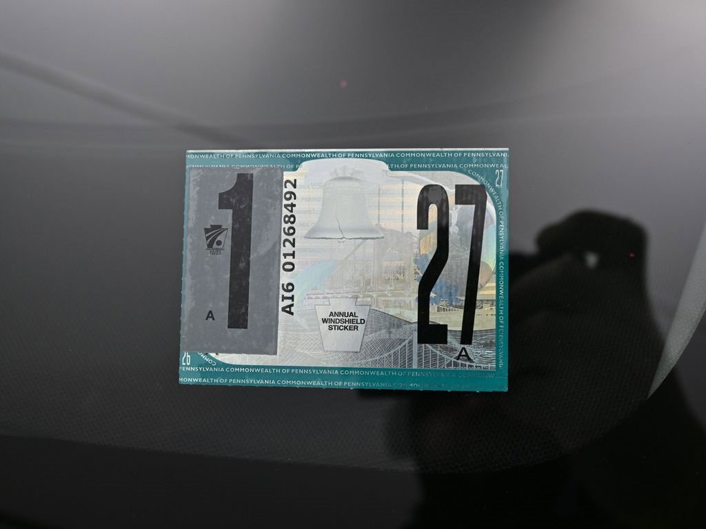 Used 2023 Tesla Model Y Long Range image 8