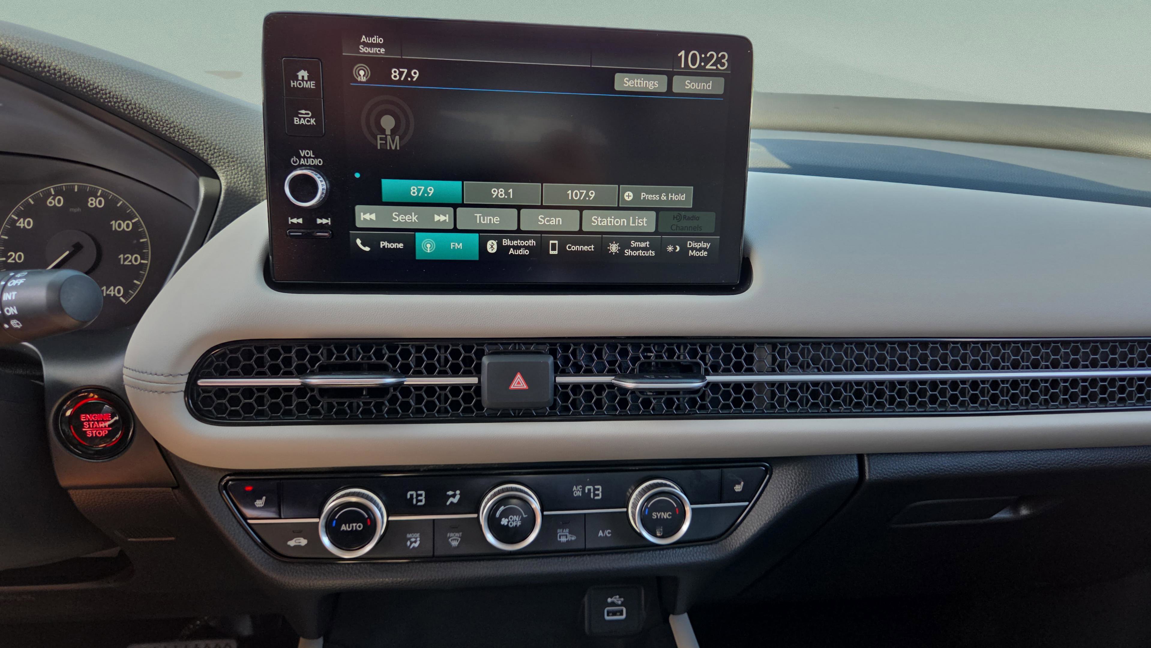 Certified 2025 Honda HR-V EX-L image 28