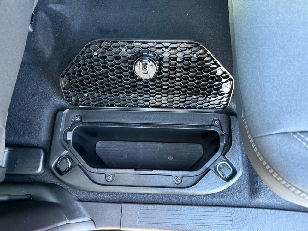 New 2026 RAM 1500 4x4 Crew Cab image 36