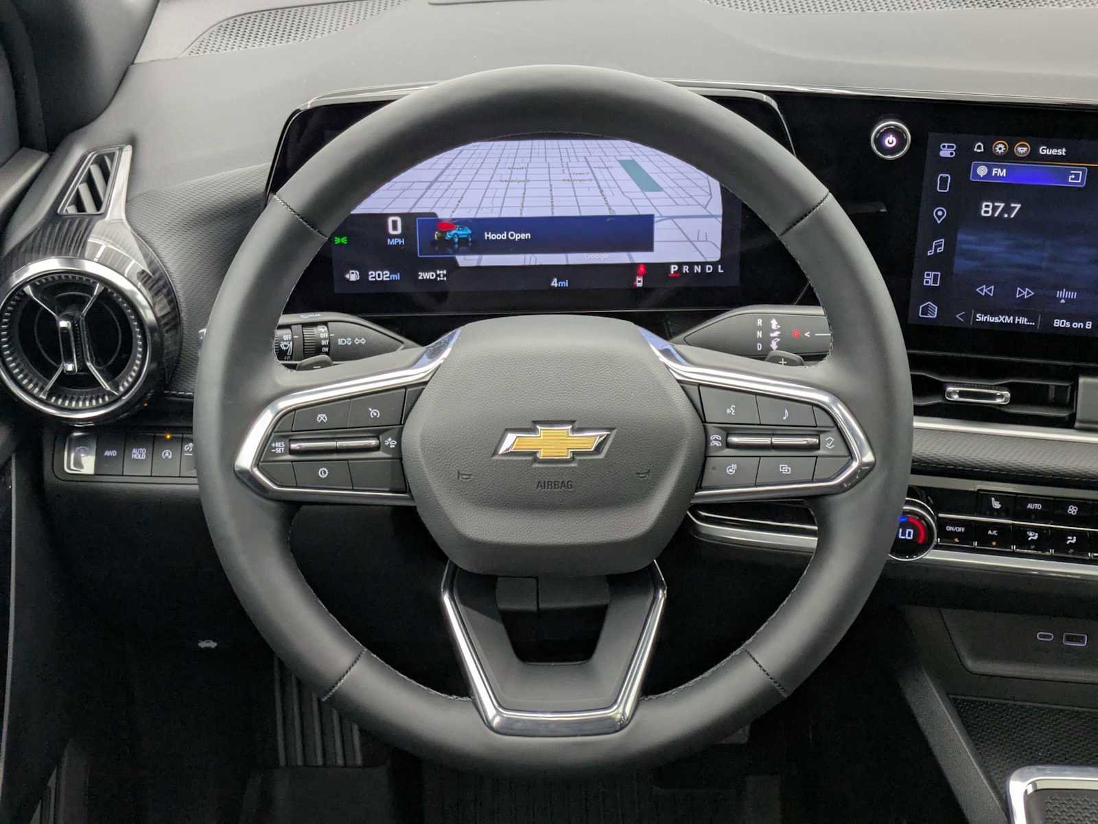 New 2026 Chevrolet Equinox LT w/ Convenience Package II AWD/4WD image 23