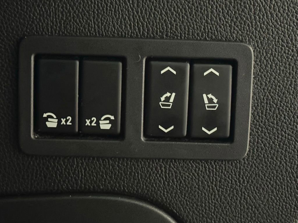 Used 2019 Chevrolet Tahoe Premier w/ RST 6.2L Performance Edition image 33