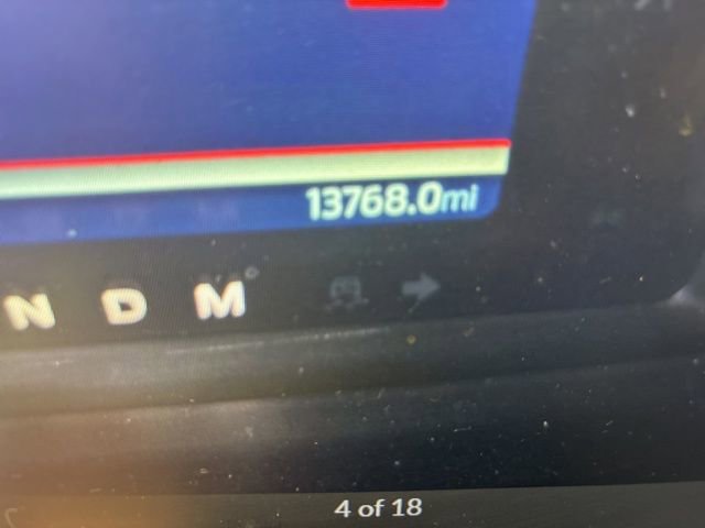 Used 2024 Ford Bronco Outer Banks image 3