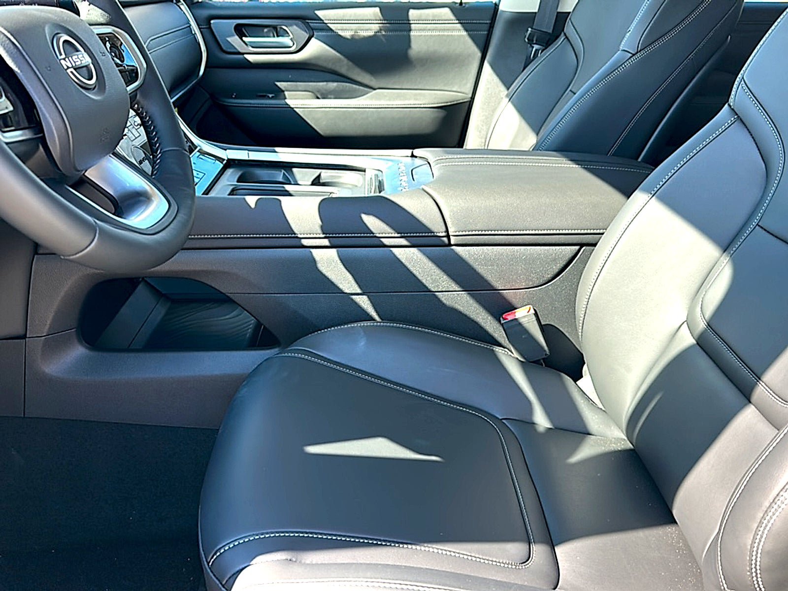 New 2025 Nissan Armada SV RWD image 10