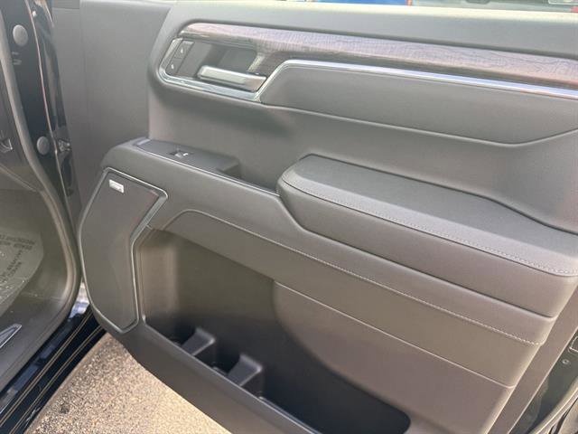 Used 2024 Chevrolet Silverado 1500 LTZ image 19