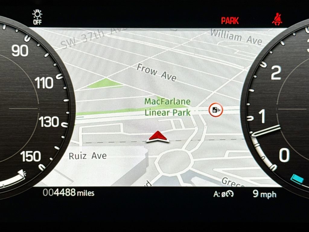 Used 2025 Land Rover Defender 110 S image 11