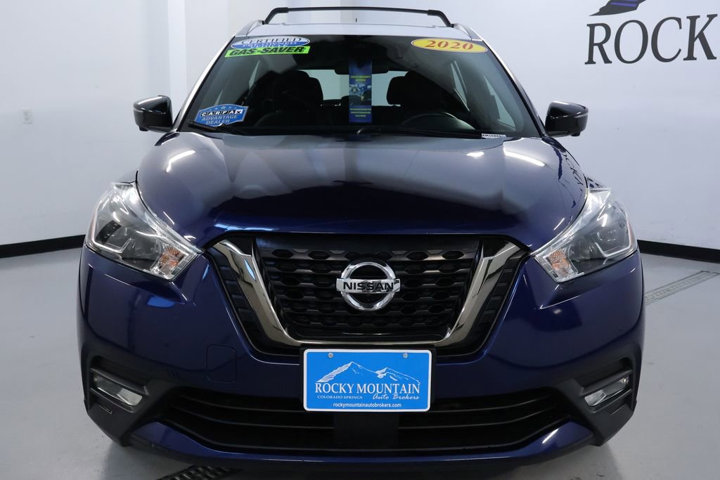 Used 2020 Nissan Kicks SR w/ Exterior Package image 2