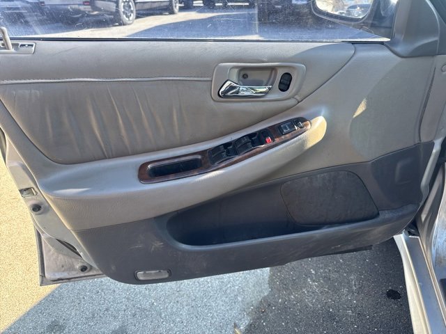 Used 2001 Honda Accord EX image 8