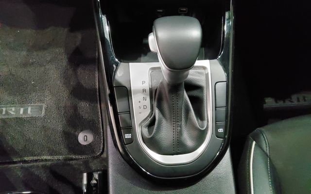 Used 2023 Kia Forte GT-Line w/ GT-Line Technology Package FWD image 25