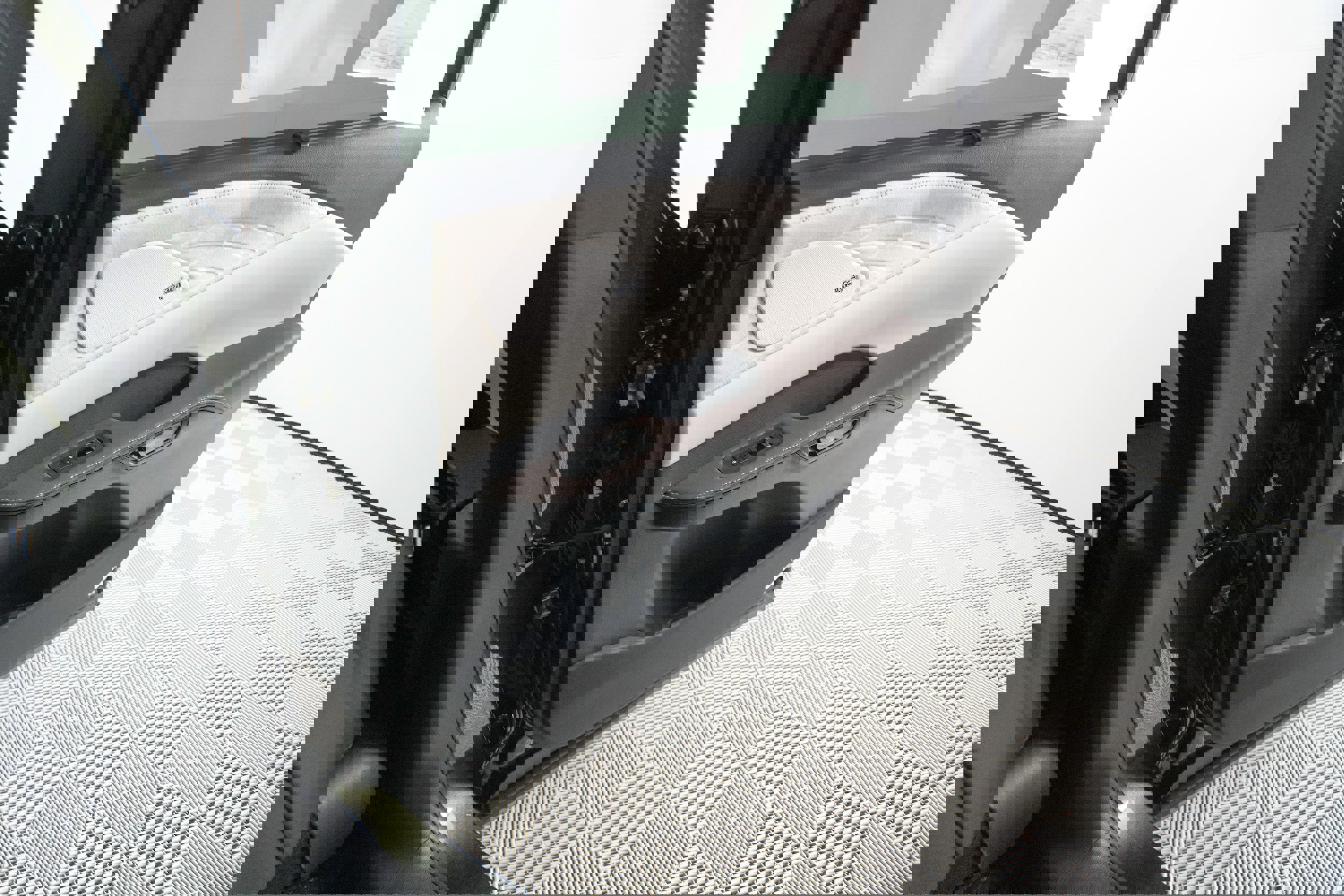 Certified 2025 Lexus RX 350 Luxury image 17