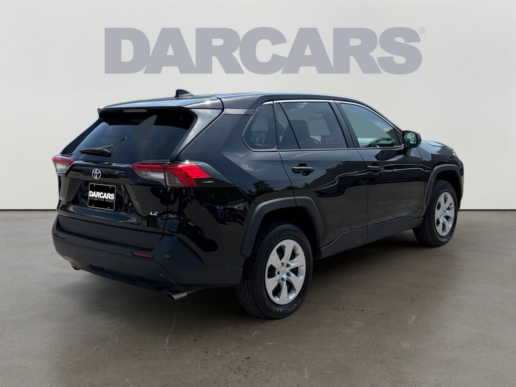 Used 2023 Toyota RAV4 LE FWD image 7
