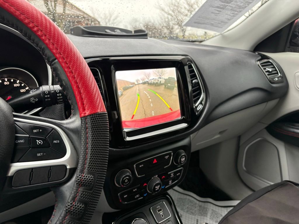 Used 2017 Jeep Compass Limited image 40