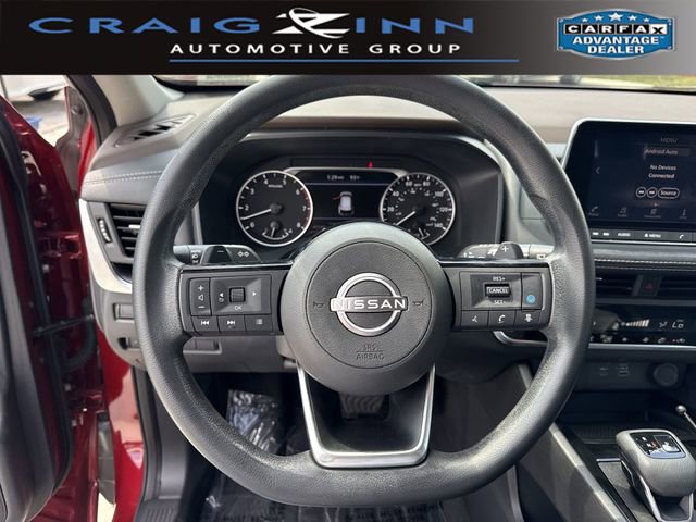 Used 2023 Nissan Rogue SV image 14