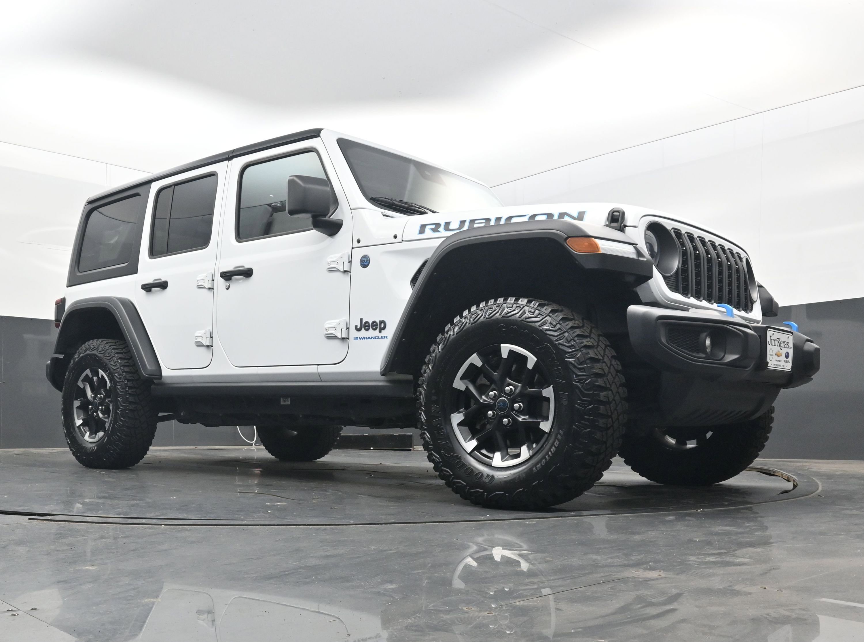Used 2024 Jeep Wrangler Unlimited Rubicon 4xe image 25