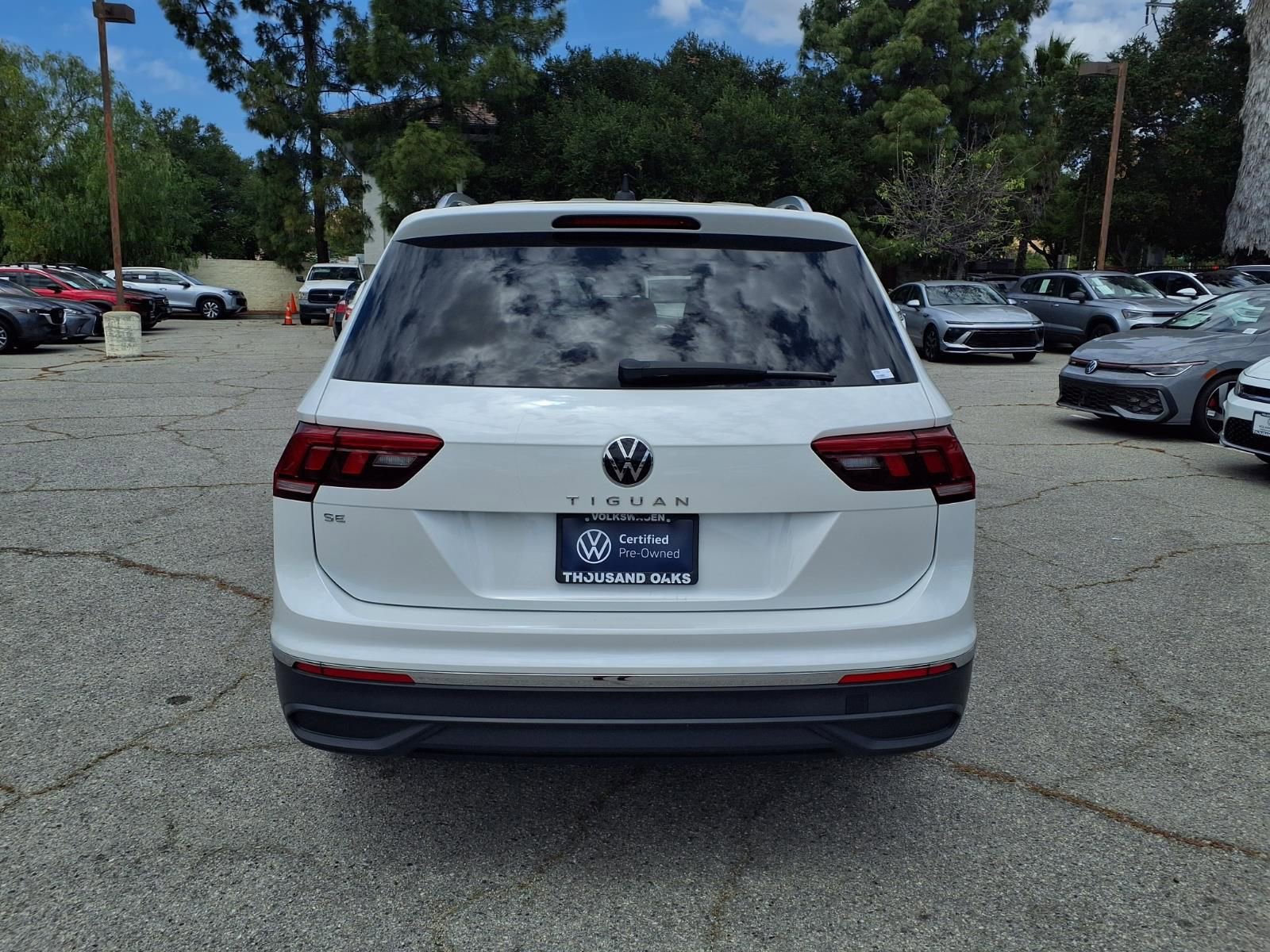 Certified 2023 Volkswagen Tiguan SE FWD image 20