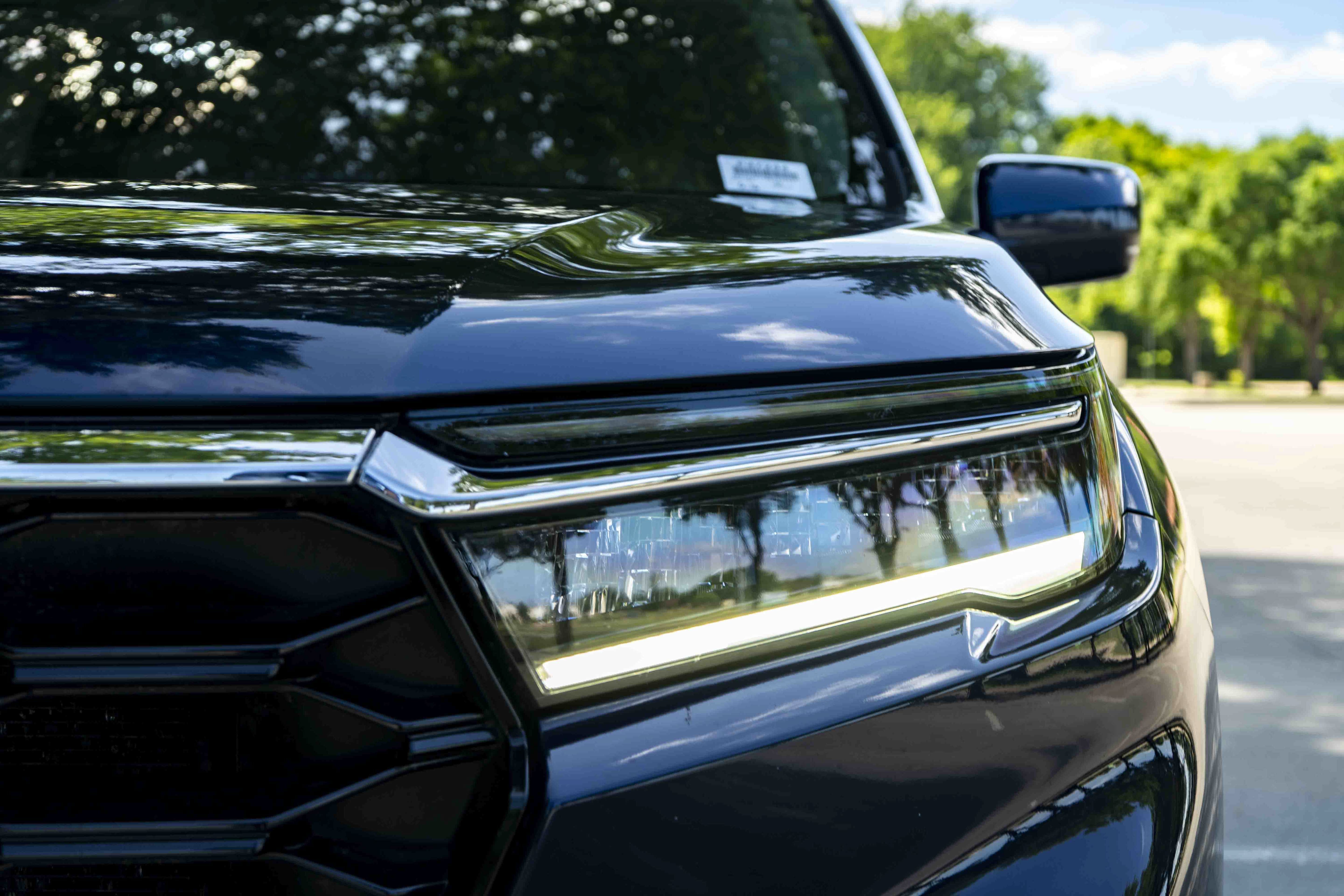 Certified 2024 Honda Pilot Touring image 11