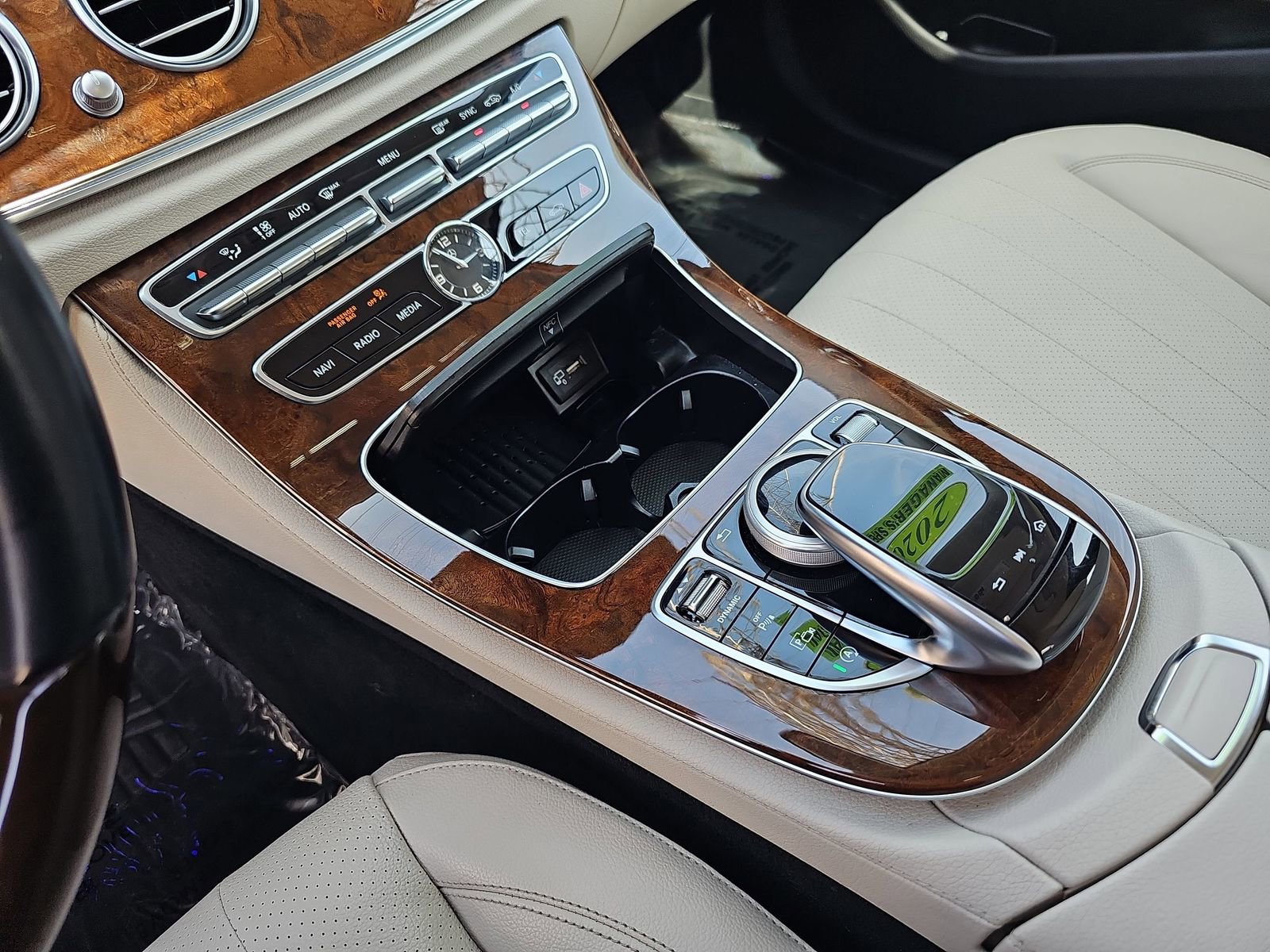 Used 2020 Mercedes-Benz E 350 Sedan image 25