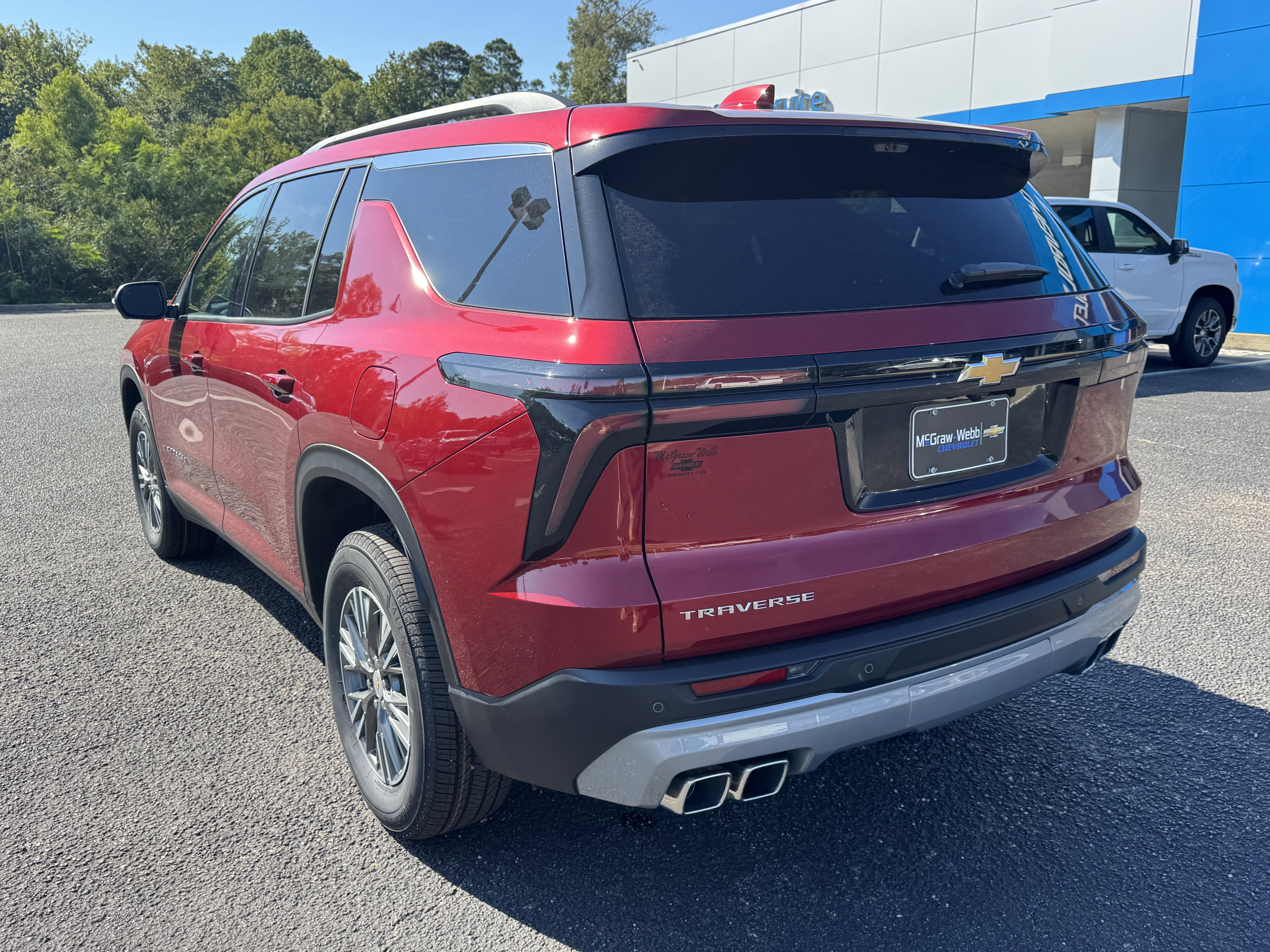 New 2026 Chevrolet Traverse LT w/ Driver Confidence Package image 6