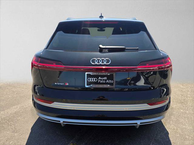 Used 2023 Audi e-tron S Prestige w/ Prestige Package AWD/4WD image 4