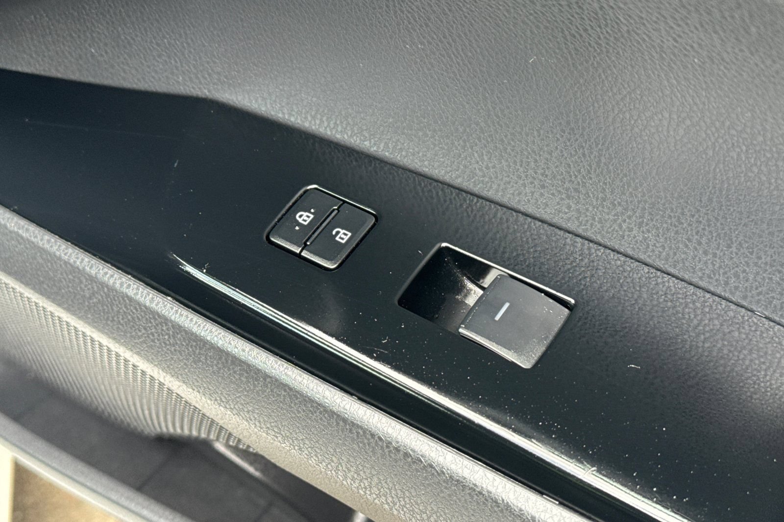 Certified 2025 Toyota Camry LE FWD image 22