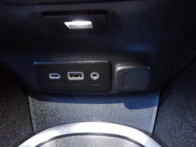 Used 2024 Chevrolet Malibu LT image 17