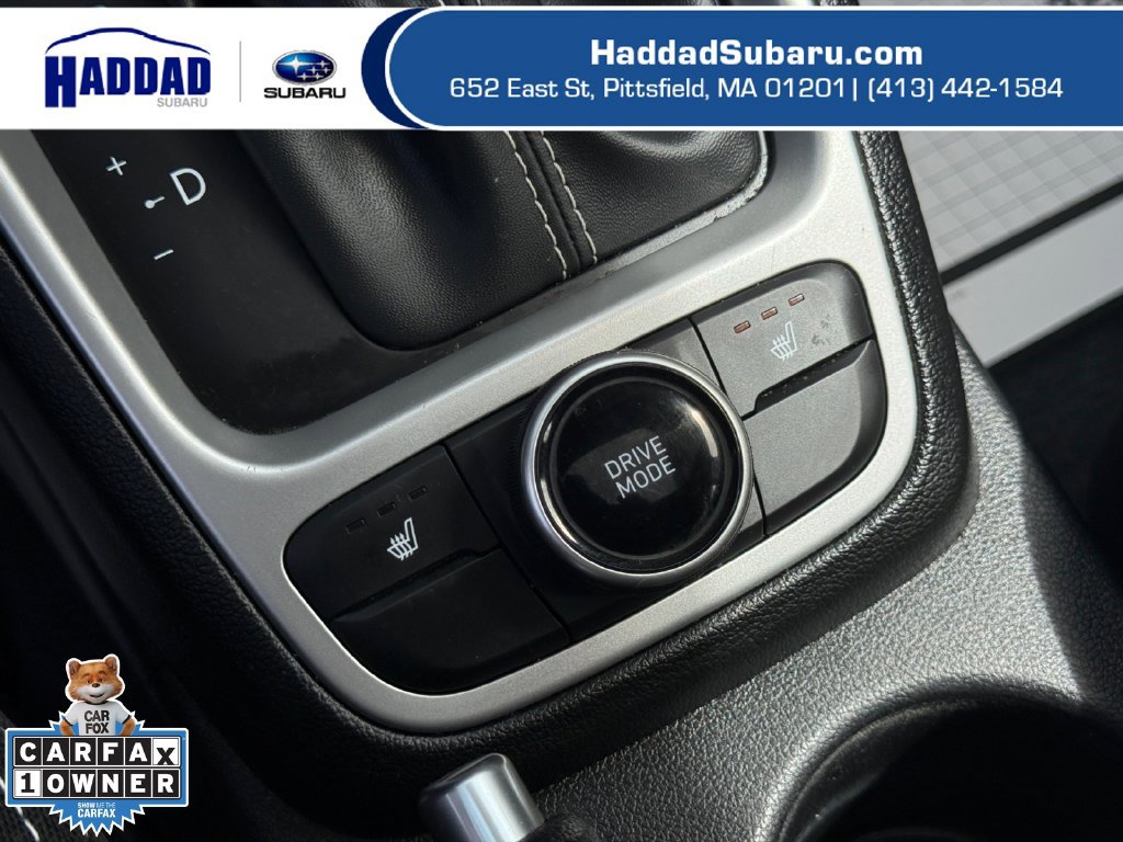 Used 2026 Hyundai Venue SEL FWD image 30