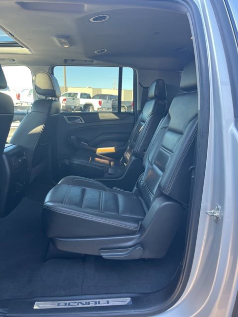 Used 2019 GMC Yukon XL Denali AWD/4WD image 31