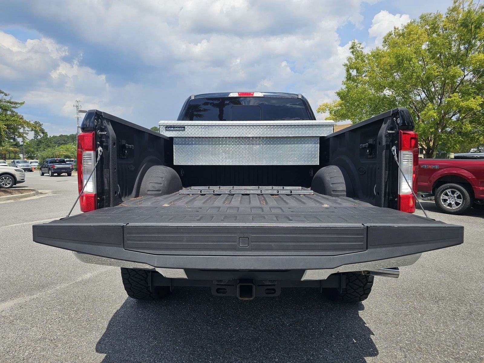 Used 2017 Ford F250 Lariat w/ Lariat Ultimate Package AWD/4WD image 13