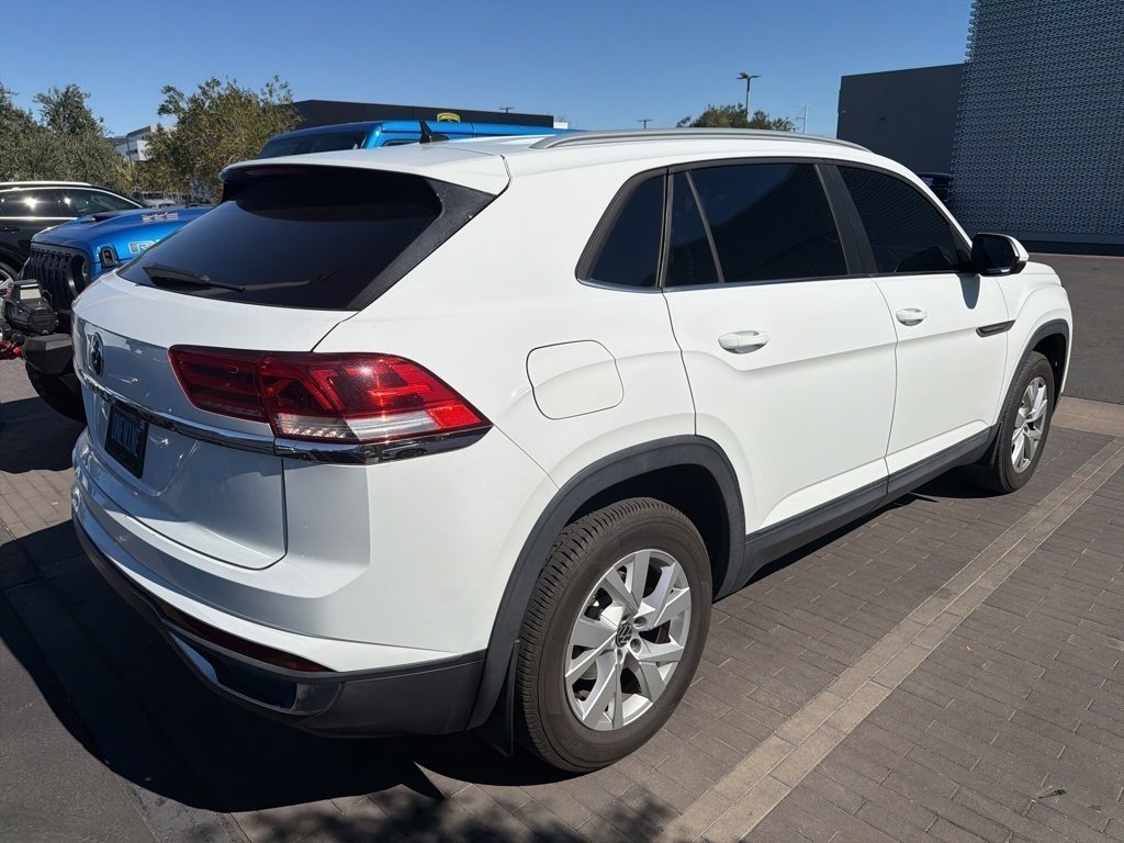 Used 2020 Volkswagen Atlas Cross Sport S image 3
