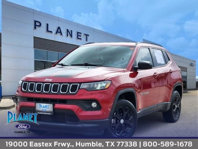 Used 2024 Jeep Compass Latitude image 1