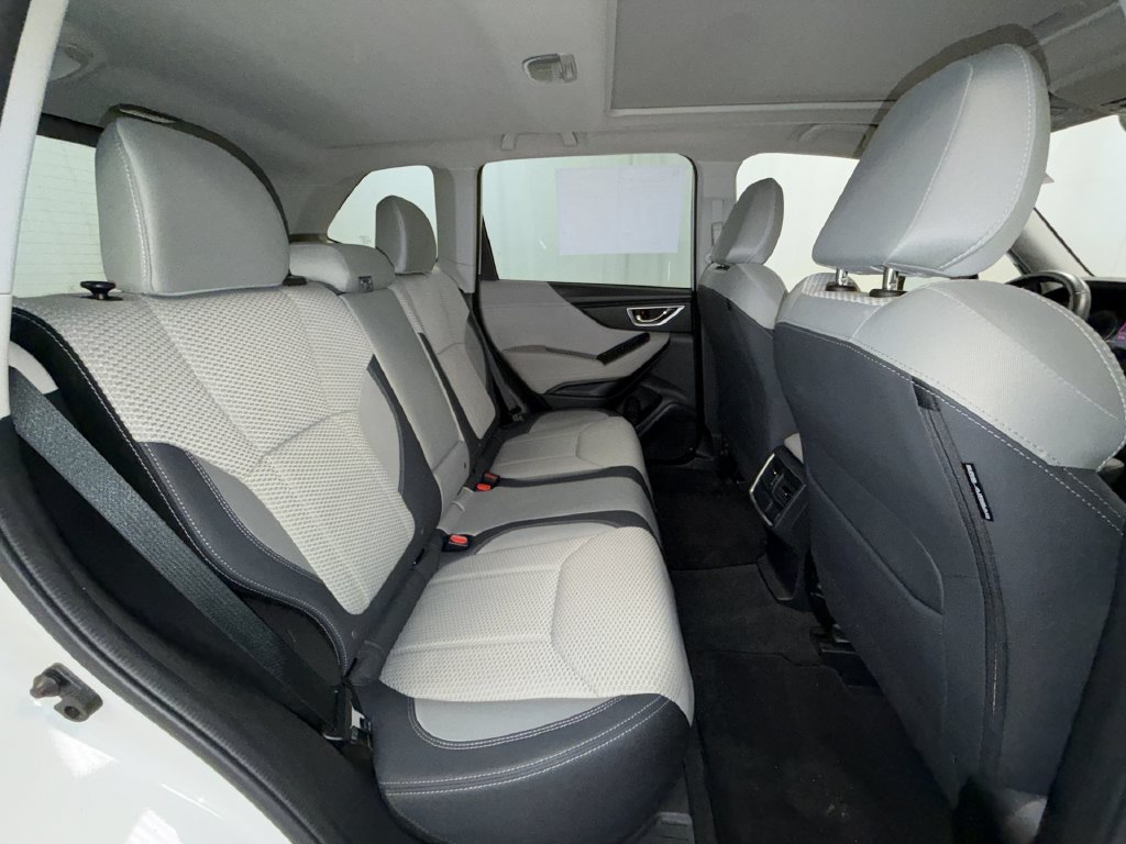 Used 2021 Subaru Forester Premium AWD/4WD image 17