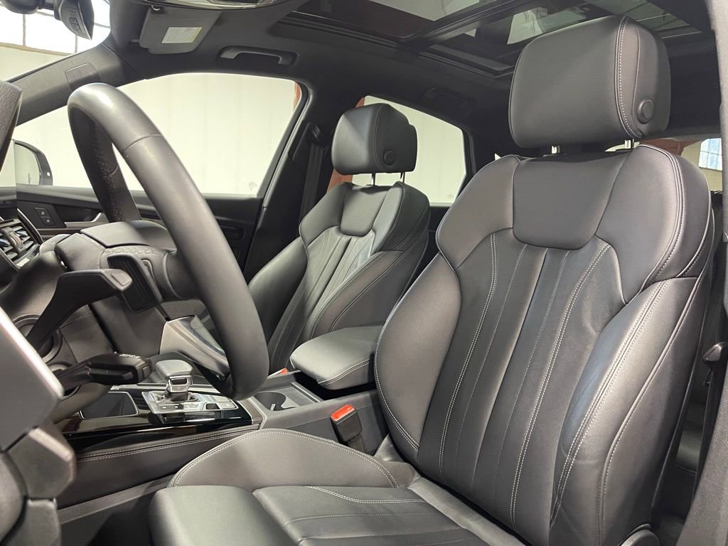 Used 2025 Audi Q5 2.0T Premium Plus image 22