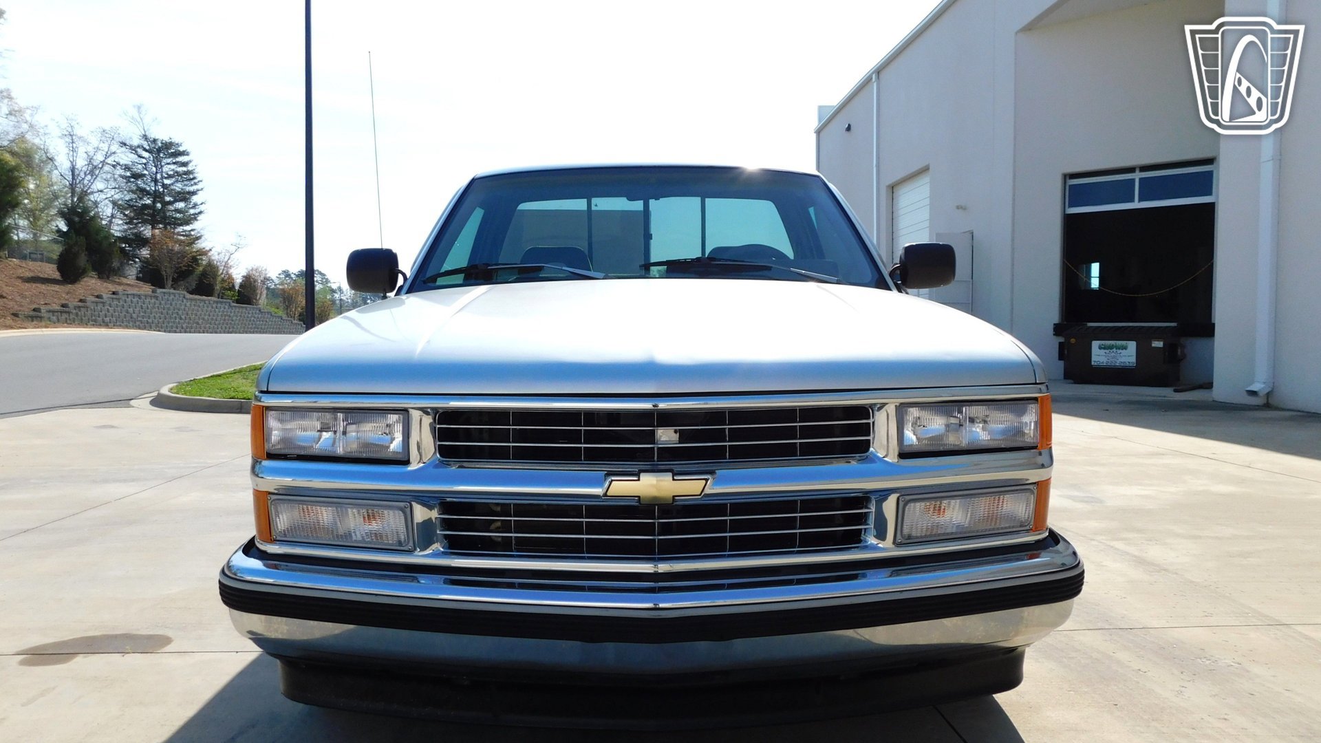 Used 1993 Chevrolet Silverado 1500 2WD Regular Cab image 3