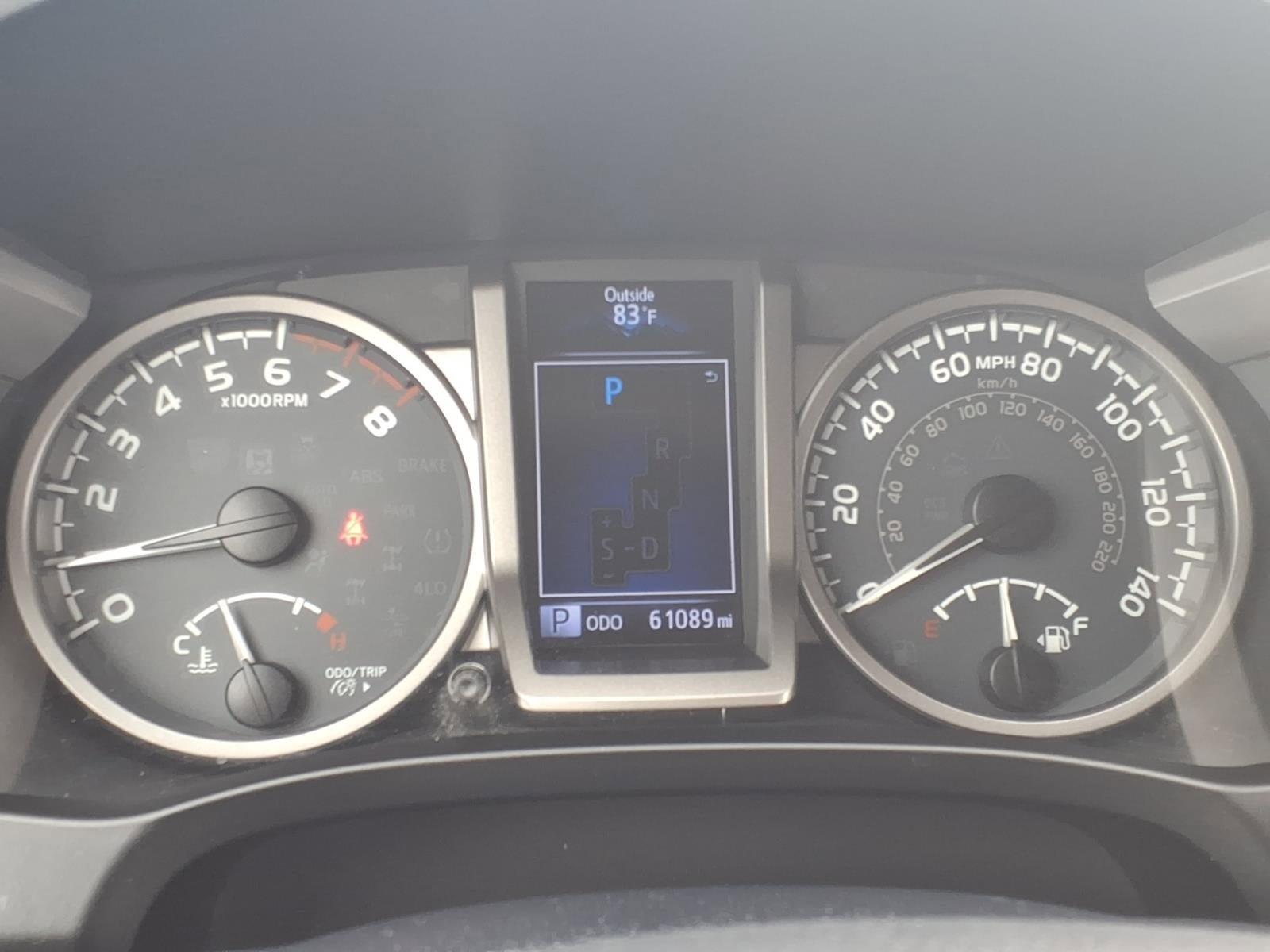 Used 2018 Toyota Tacoma SR5 RWD image 29