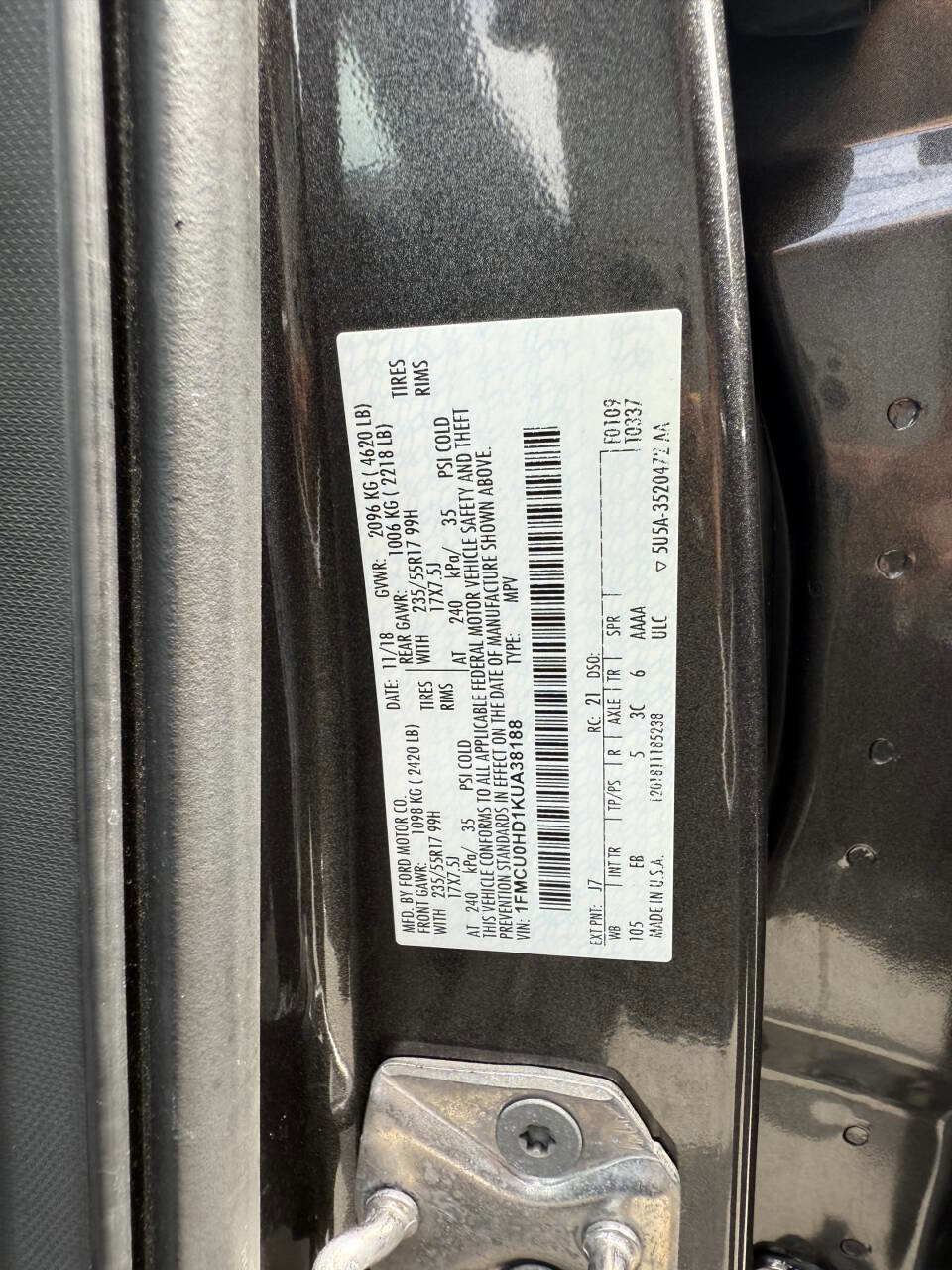 Used 2019 Ford Escape SEL image 28