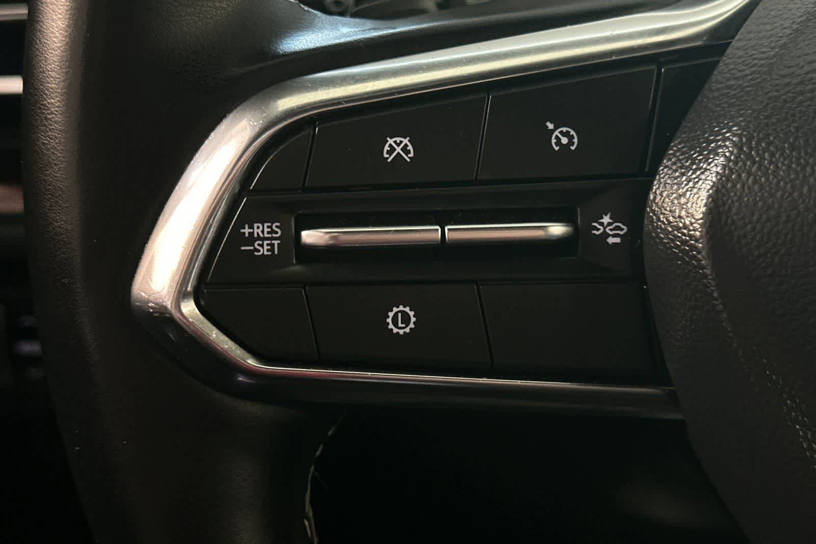 Used 2025 Chevrolet Traverse Z71 w/ Driver Confidence Package image 31
